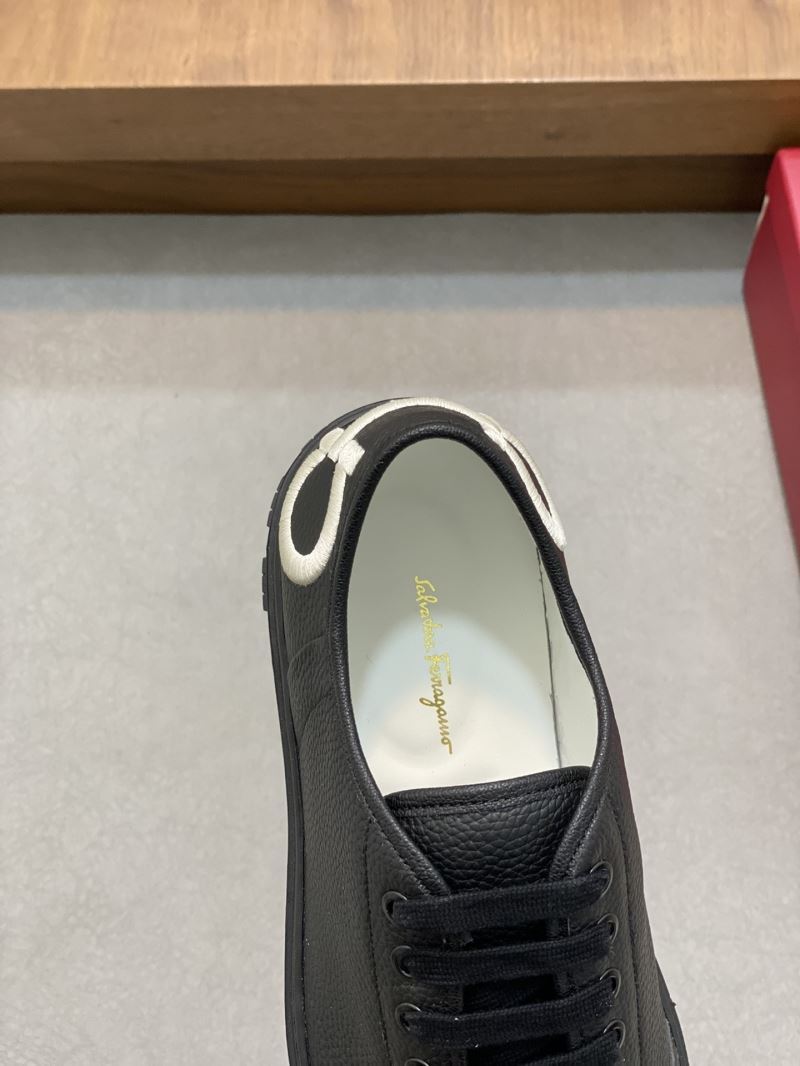 Louis Vuitton Low Shoes